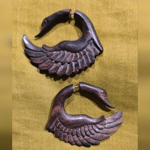 Vintage Y2K Handcrafted Wooden Swan Earrings